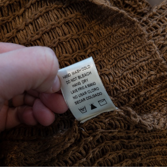 JLUXLABEL Light Brown Open Weave Off the Shoulder Sweater Size Medium Large - Picture 7 of 9